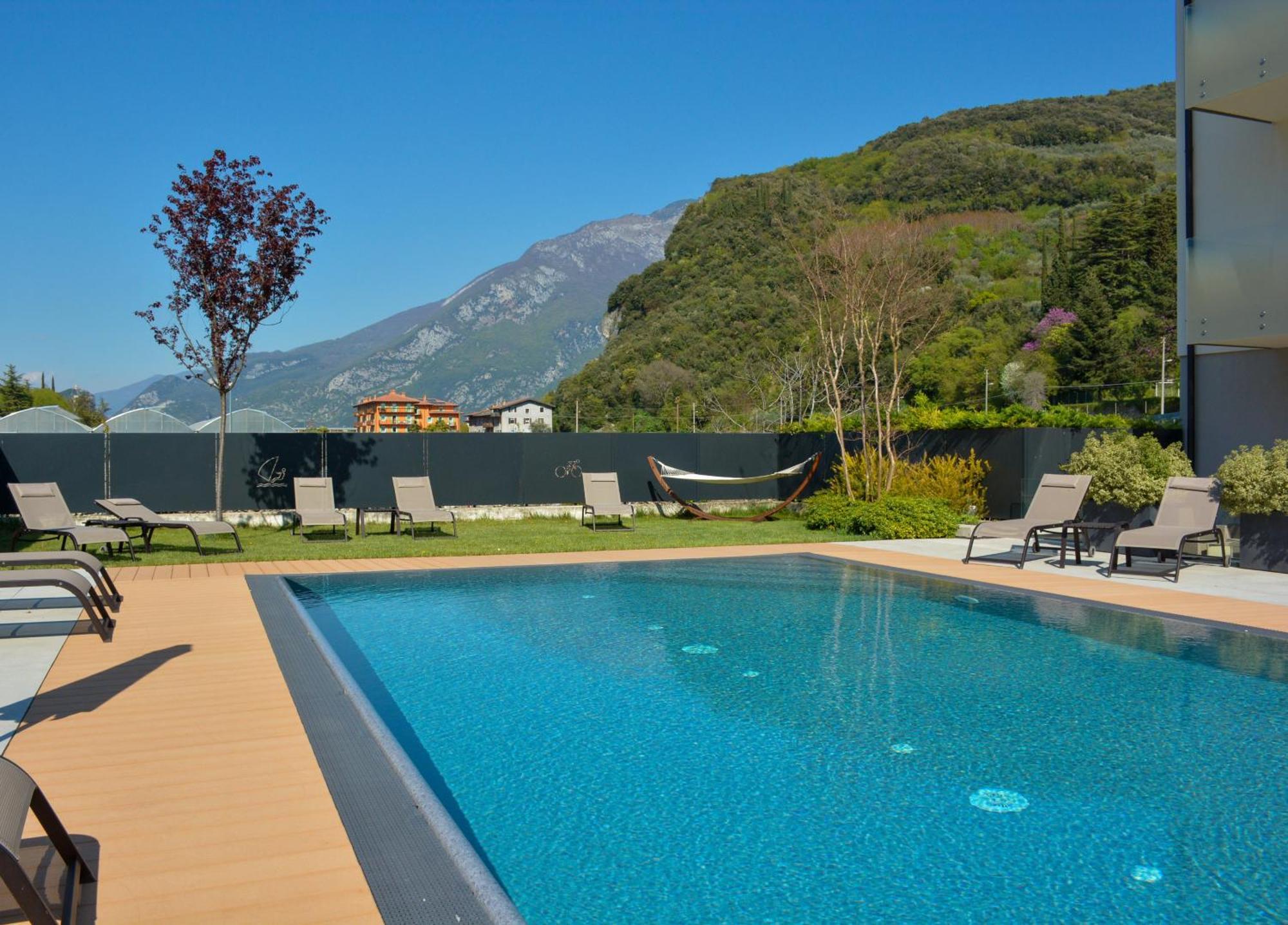 Maffei Apartments - Active Holidays Riva del Garda Eksteriør bilde