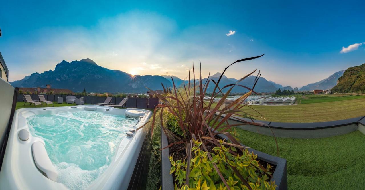 Maffei Apartments - Active Holidays Riva del Garda Eksteriør bilde